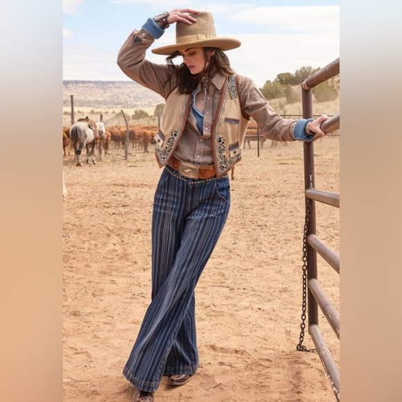 RANDOM PEARL SNAP LISTING‼️ LIVE SALE PURCHASE ONLY ‼️‼️‼️ - Picture 2 of 6